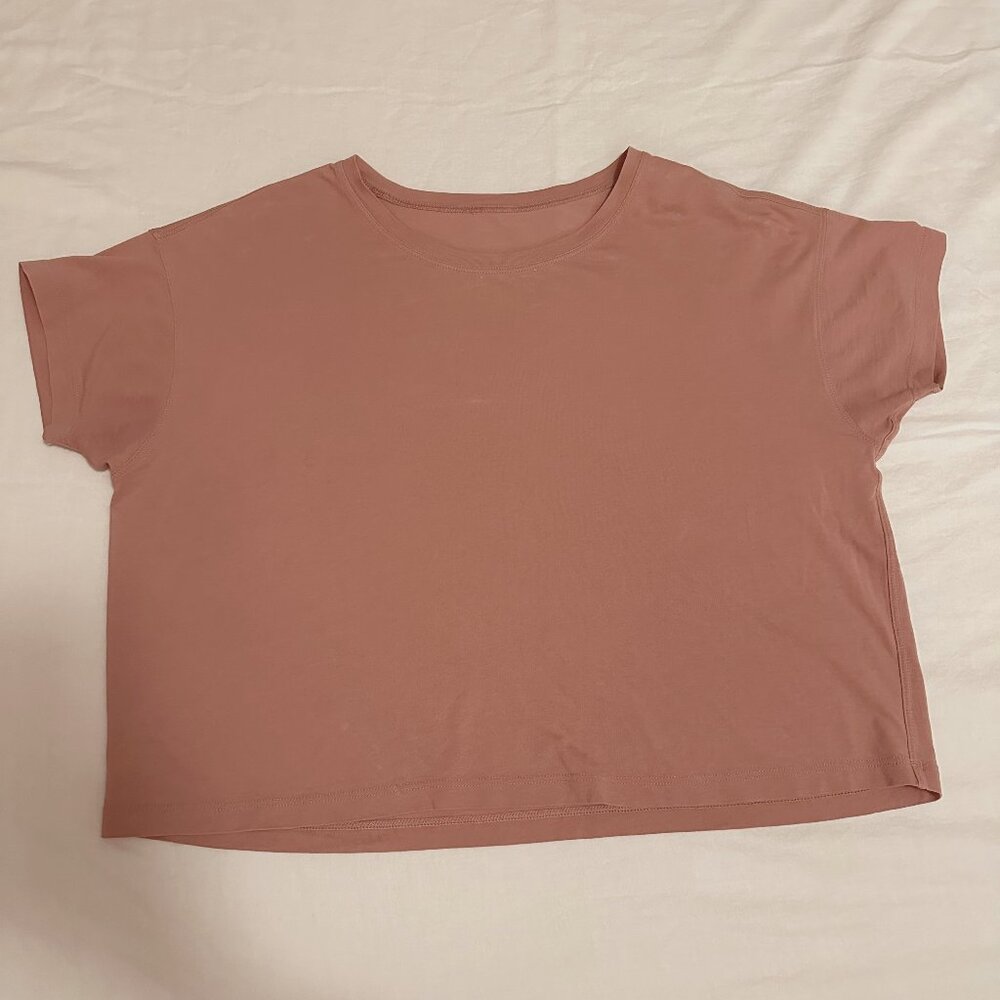 Lululemon Classic Fit Short Sleeve